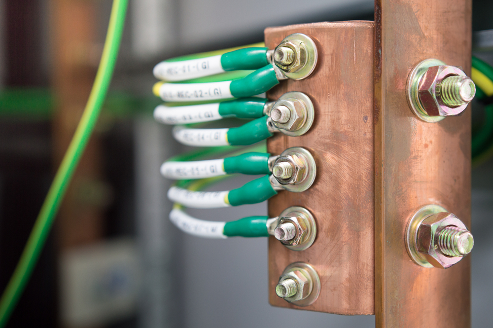 The Difference Between Copper and Brass Bus Bars